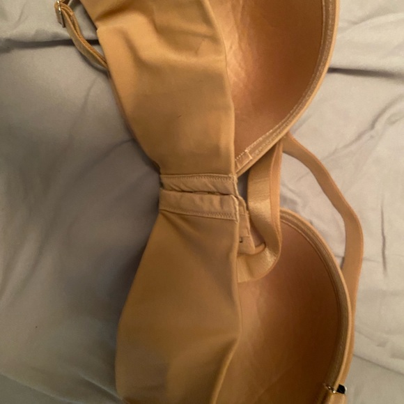 A.N.A Nude Convertible Bra size 38D NEW - Picture 3 of 3